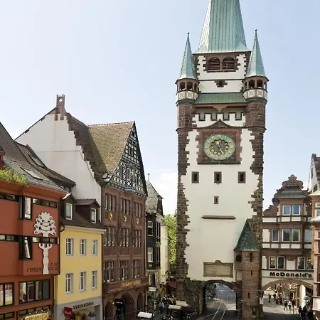 Hotell Invite Loewen 4*
