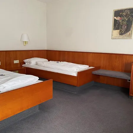 Invite Loewen Hotel Fryburg Bryzgowijski