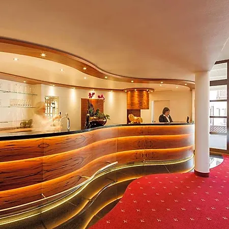 Hotel Invite Loewen 4*