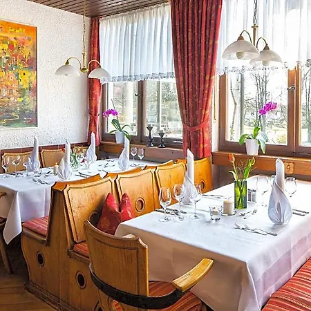 Hotel Invite Loewen 4*