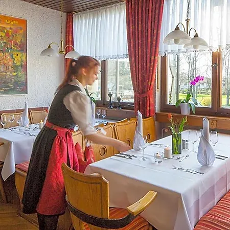 Invite Loewen Freiburg im Breisgau