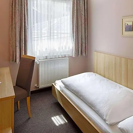 Invite Loewen Hotel Freiburg im Breisgau