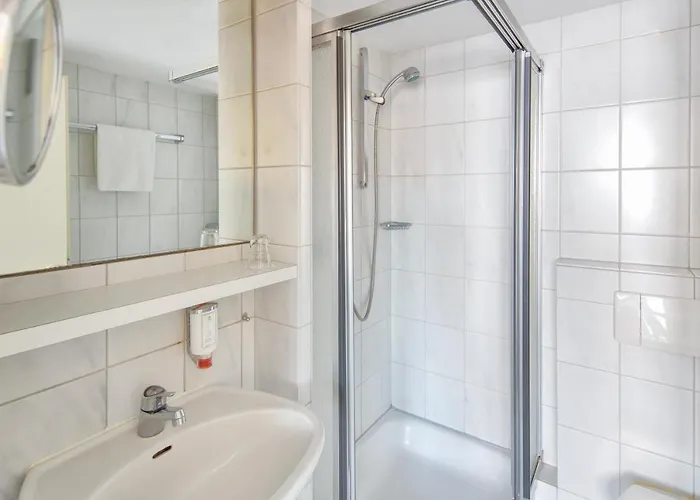 Hotel Invite Loewen 4*